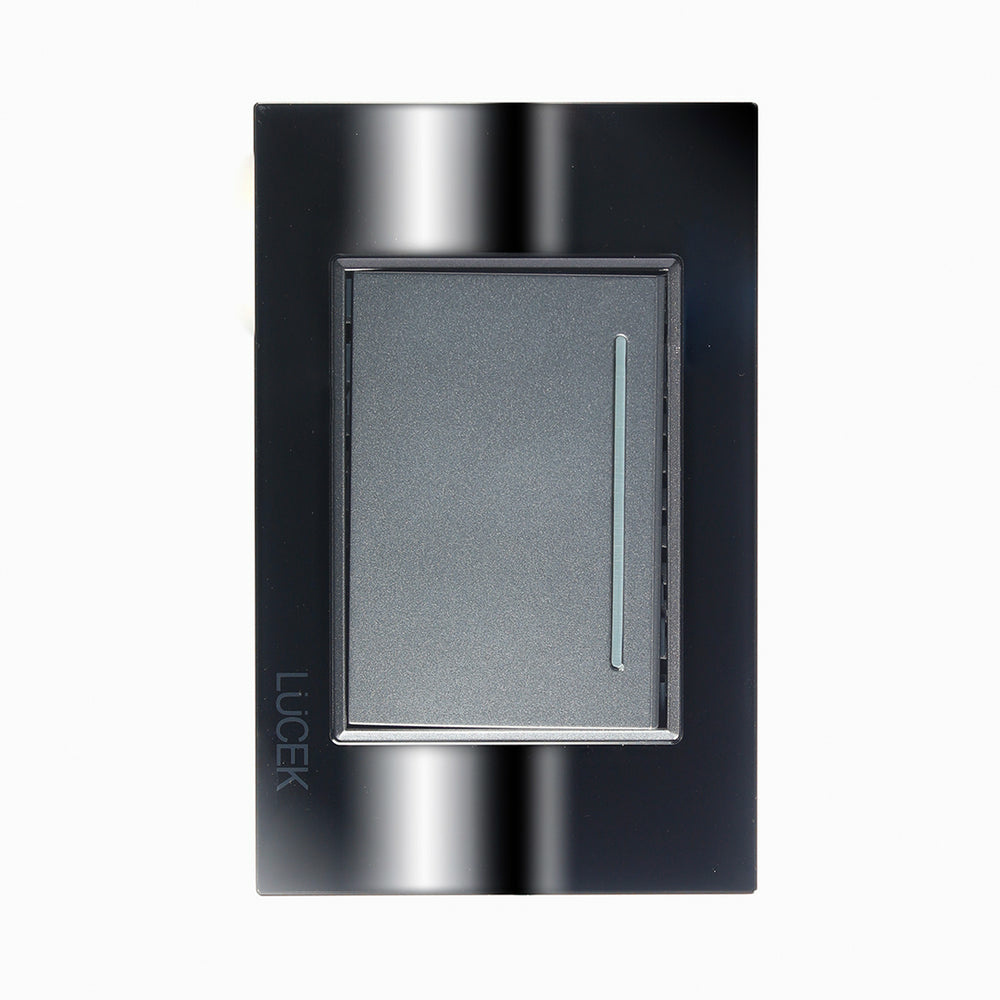 Lucek Placa con Apagador BP01-CEN, 1 Interruptor, 250V, 16A, Negro