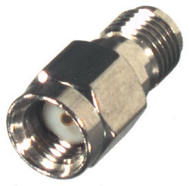RF Industries Conector Coaxial en Línea SMA Macho - SMA Hembra, Plata