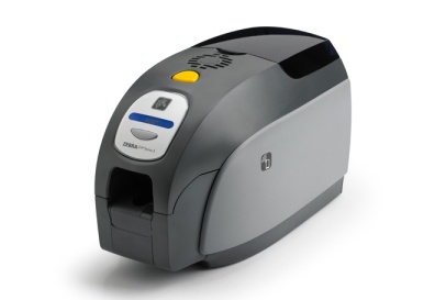 Zebra ZXP SERIES 3, Kit de Impresora para Credenciales, 300 x 300 DPI, USB 2.0, Negro/Gris - incluye Software, Webcam, Cinta y 200 Tarjetas