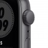 Apple Watch SE Nike GPS, Caja de Aluminio Color Gris Espacial de 44mm, Correa Deportiva Negra  2