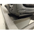 Cougar Silla Gamer Defensor Gold, hasta 120kg, Negro ― leves detalles estéticos en las ruedas y en la almohadilla para la nuca. - Imagen adicional 4