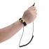 StarTech.com Pulsera Antiestática con Cable a Tierra ESD-WRIST-STRAP, 1.5 Metros, Negro/Amarillo - Imagen adicional 1