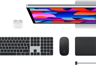 Accesorios para la Mac: AirPods, Studio Display, Magic Keyboard, Magic Mouse, Magic Trackpad y cable de carga MagSafe en color medianoche