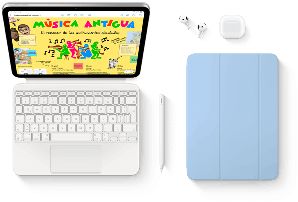 Un iPad conectado a un Magic Keyboard Folio, y a su lado un Apple Pencil, unos AirPods y un Smart Folio