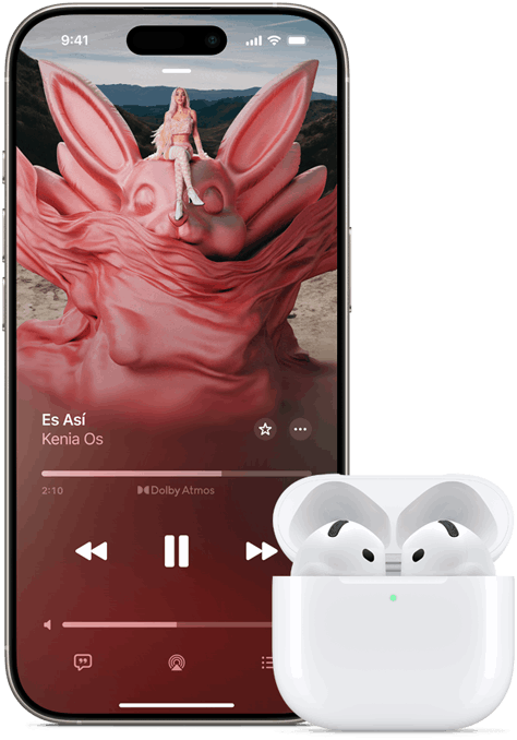 Un iPhone junto a unos AirPods Pro en un estuche de carga, el estuche está abierto