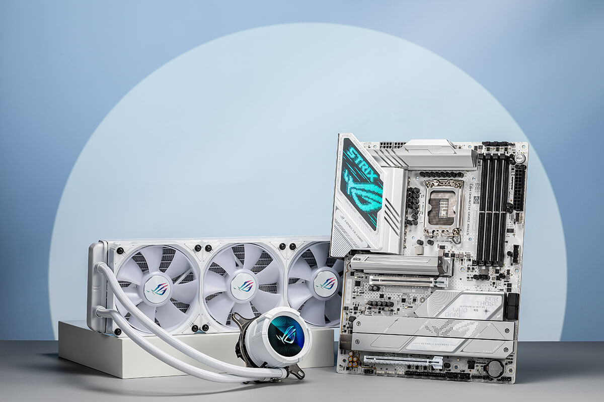 Strix Z890-A is with ROG Strix LC III 360 ARGB LCD